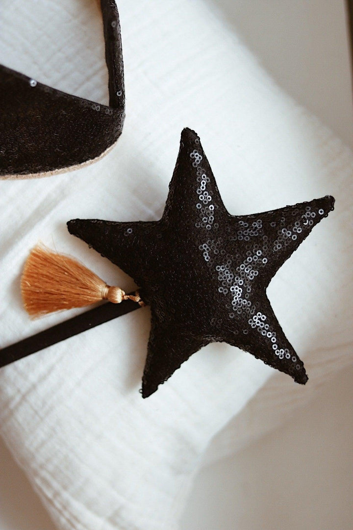 “Black Sequins” Magic Wand