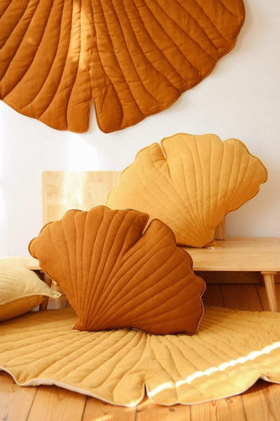 Linen “Caramel” Ginkgo Leaf Pillow