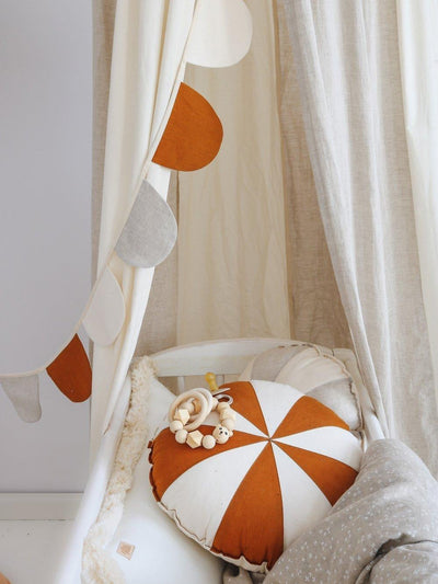 “Cream Circus” Canopy