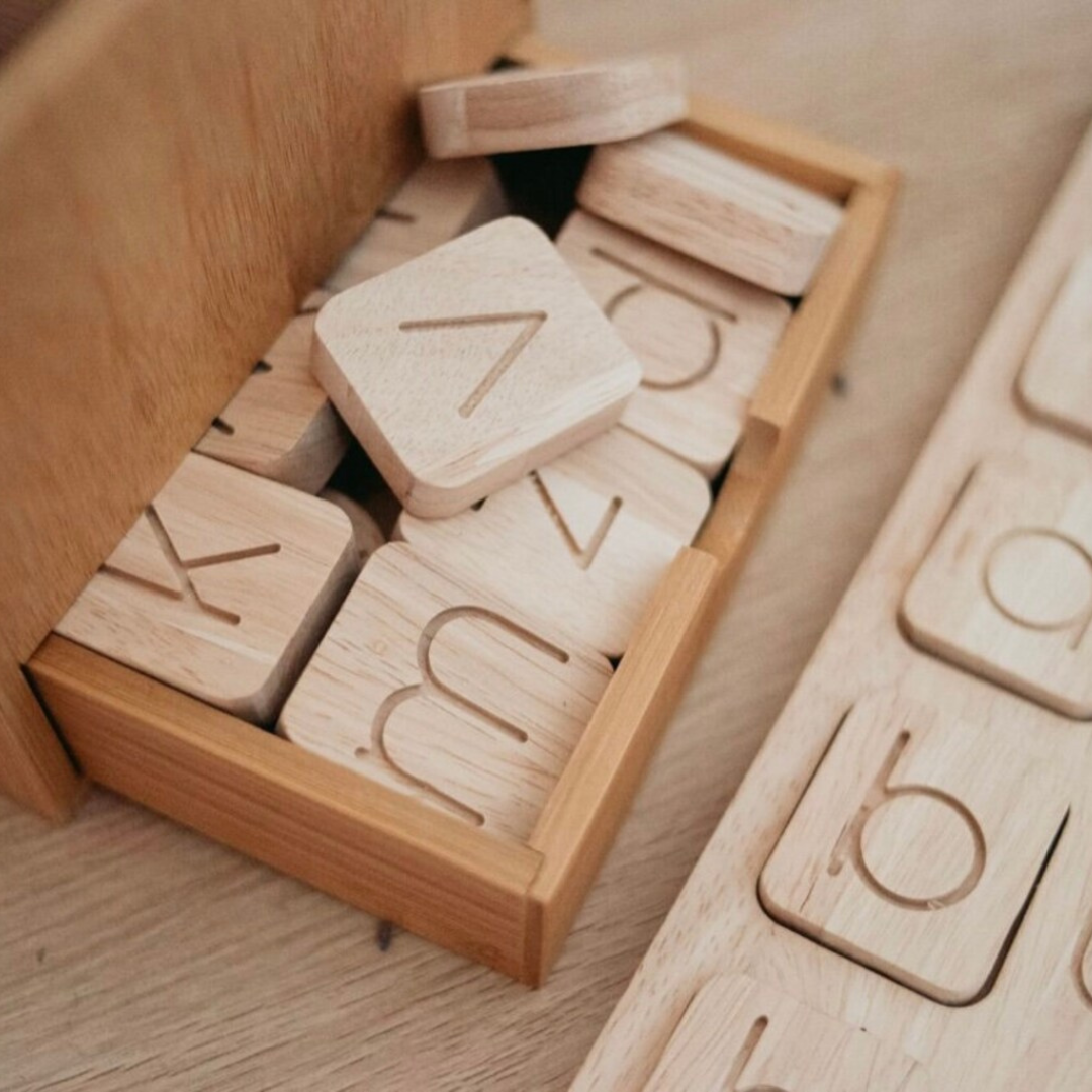Q Toys Wooden CVC Word Kit