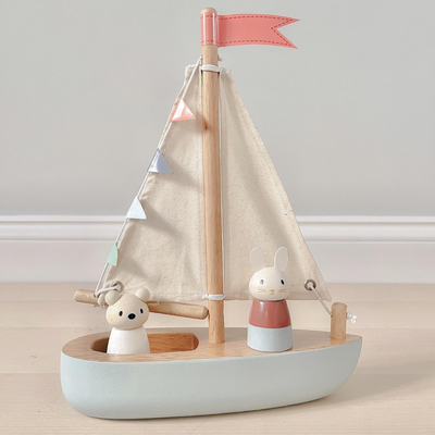 Tender Leaf Sailaway Boat