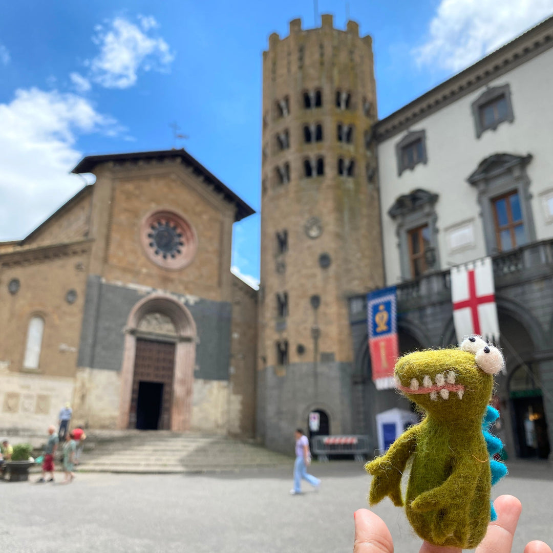 Felt Cute Gator Finger Puppet