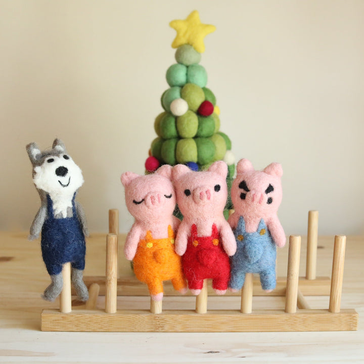 Felt Finger Puppets Set of 4 - Three Little Pigs &amp; Big Wolf