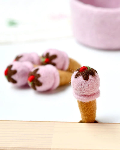 Pre-Order Felt Ice Cream, Strawberry with Chocolate Sauce (Ships in November)