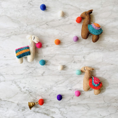 Felt Llama Garland 2