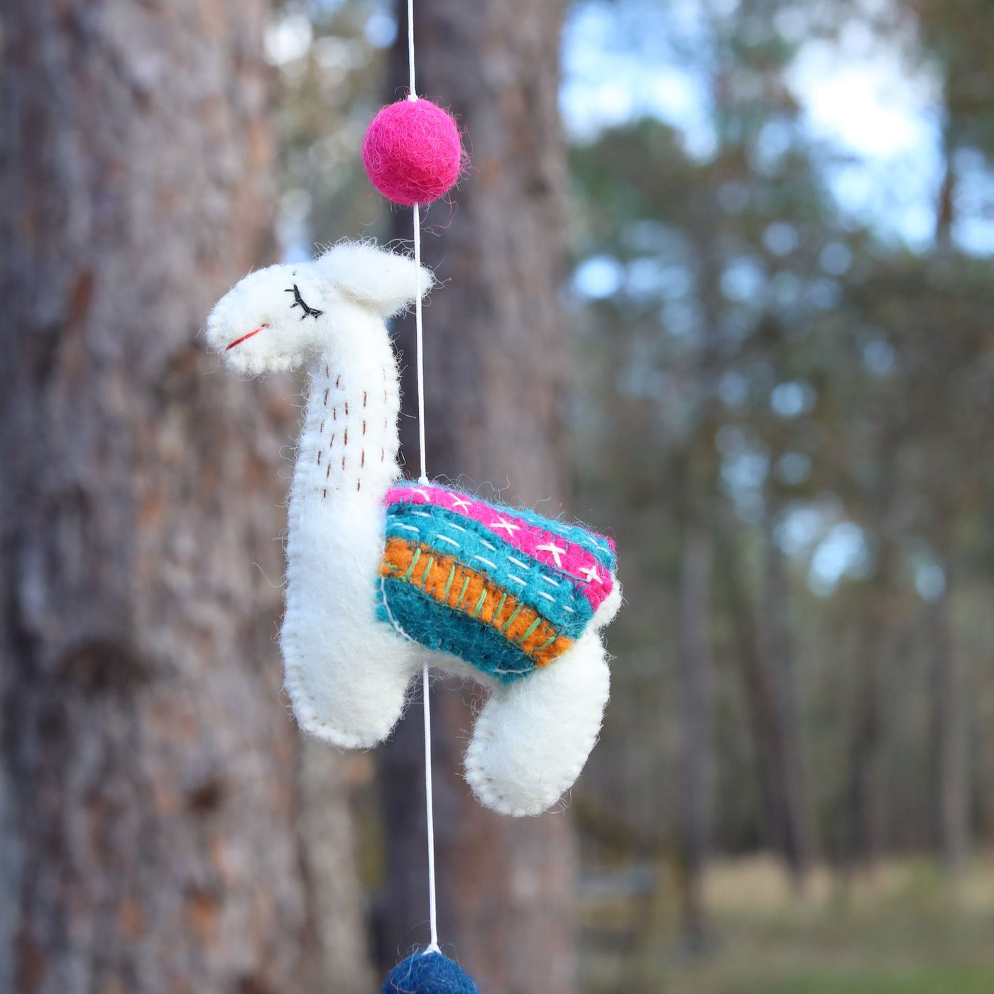 Felt Llama Garland 2