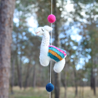 Felt Llama Garland 2
