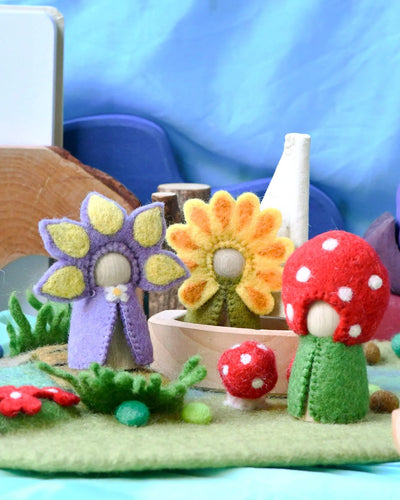 Pre-Order Floral Peg Dolls Set, Sunflower, Iris and Toadstool (Ships in November)