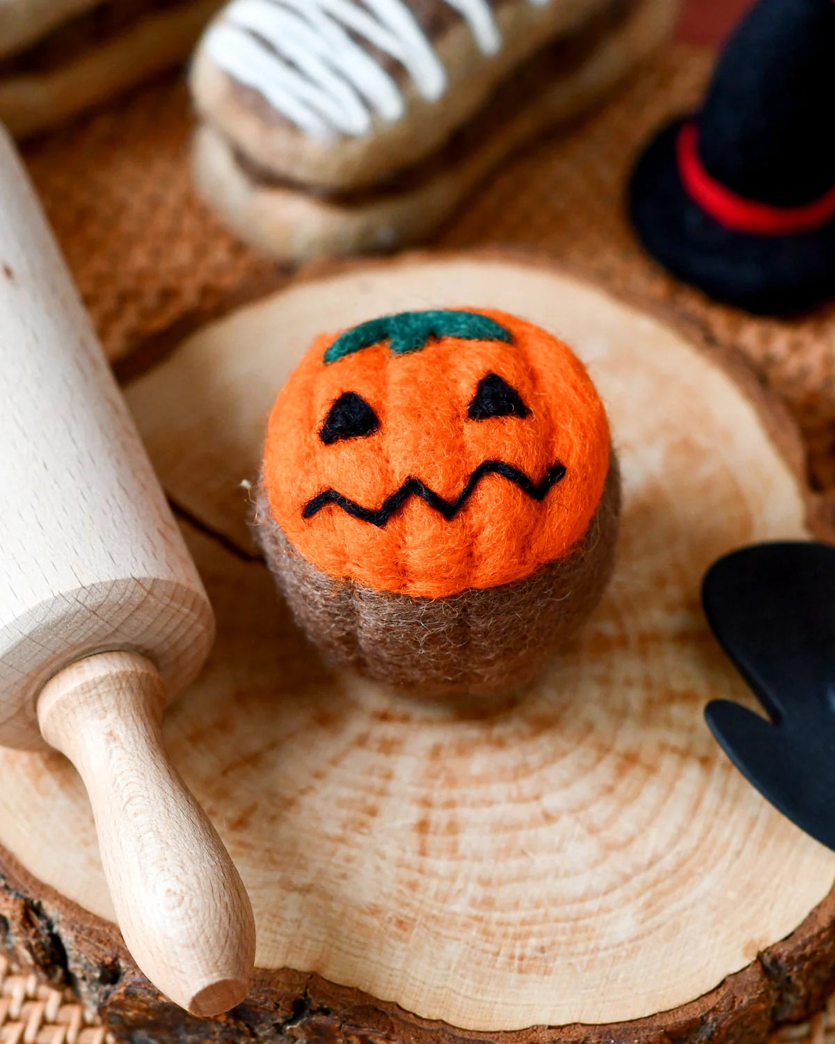 Felt Halloween Cupcake Orange Jack 'O Lantern