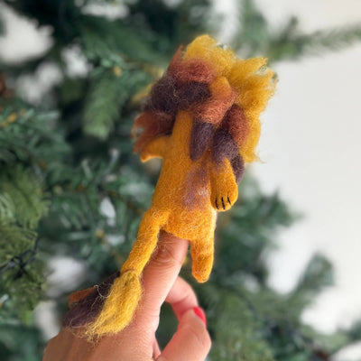 Fluffy Lion Finger Puppet