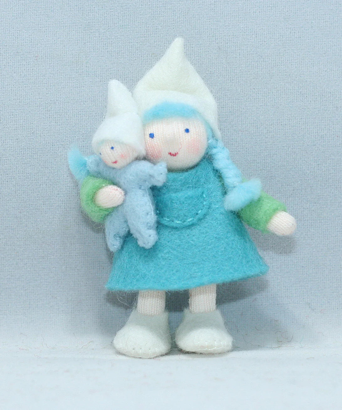 Cave Gnome Sister with Doll | Fair Skin