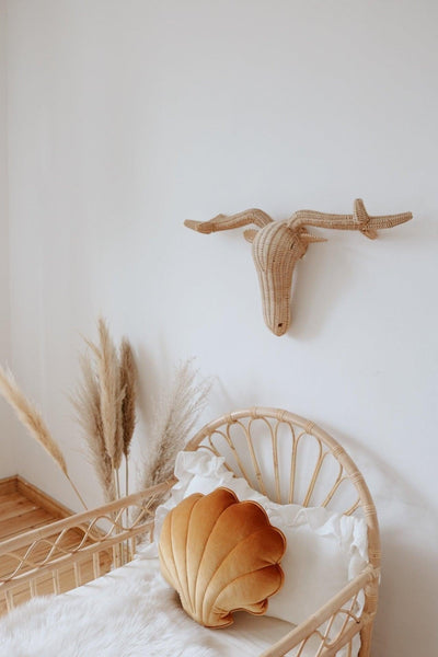 Velvet “Gold Pearl” Shell Pillow