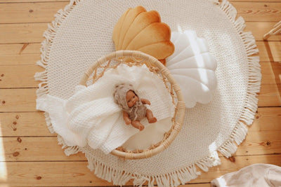 Velvet “Gold Pearl” Shell Pillow