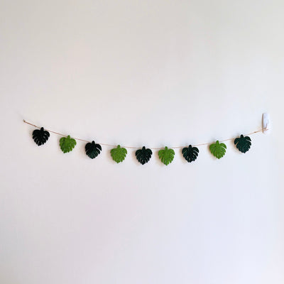Greenish Monstera Leaf Garland: Nature-Inspired Decor