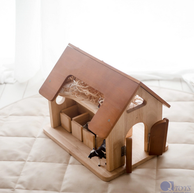Q Toys Wooden Horse Stable
