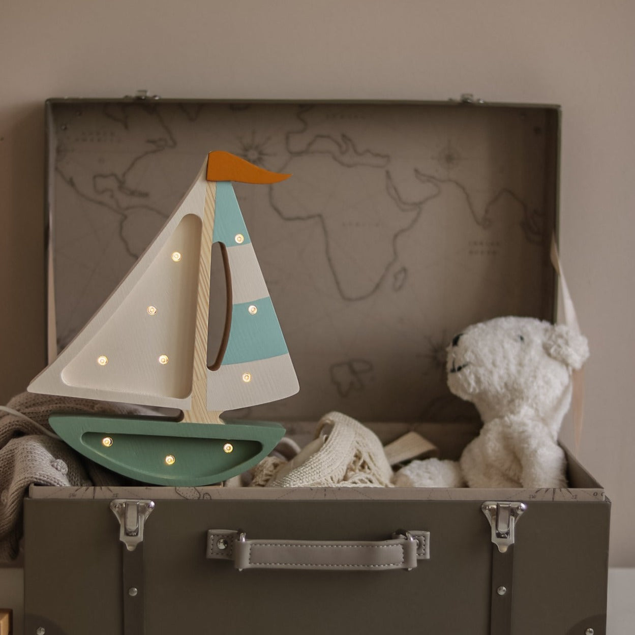 Little Lights Mini Sailboat Lamp