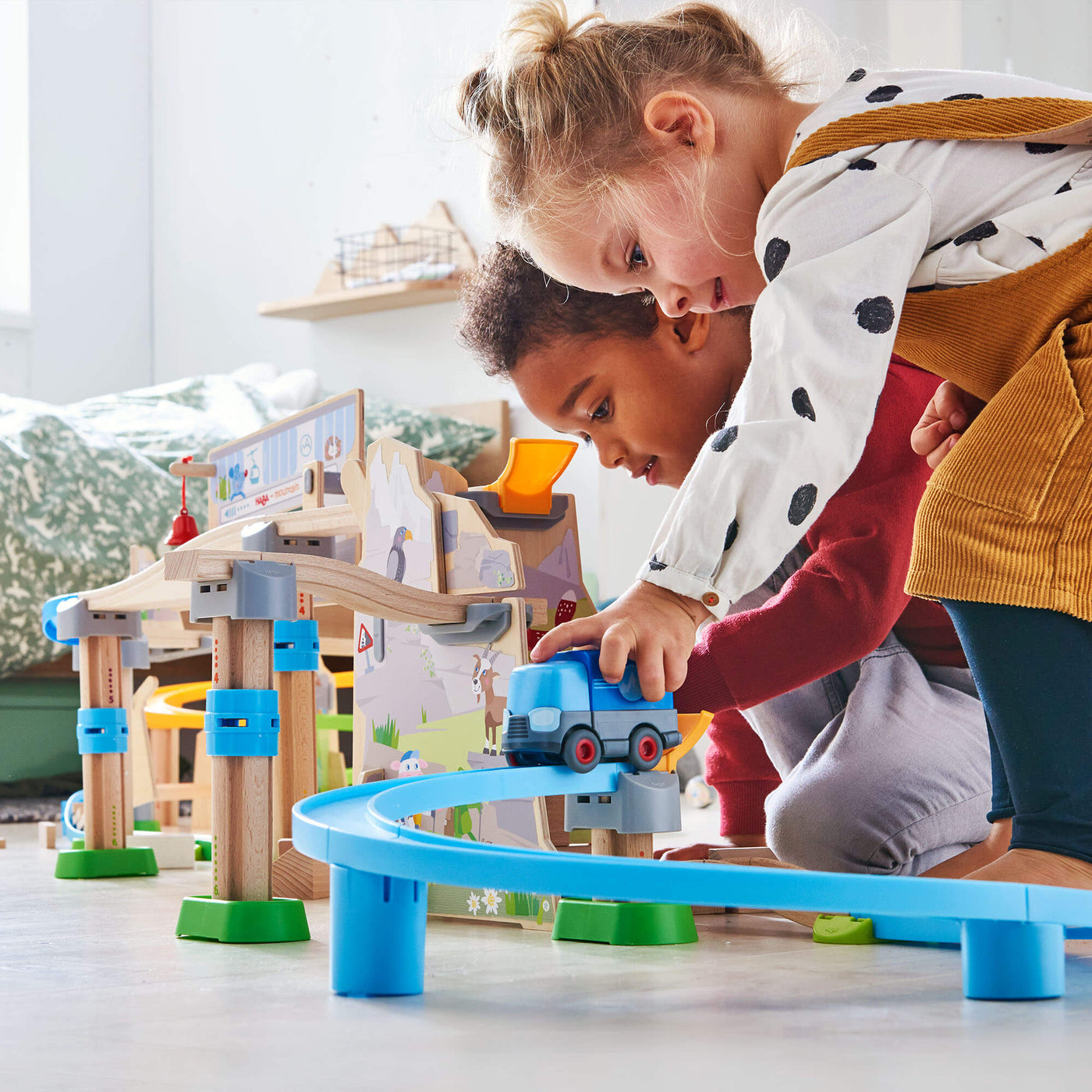 Kullerbu Mountain Adventure Track Set