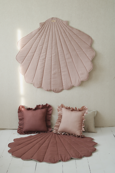 Linen “Powder Pink” Shell Mat