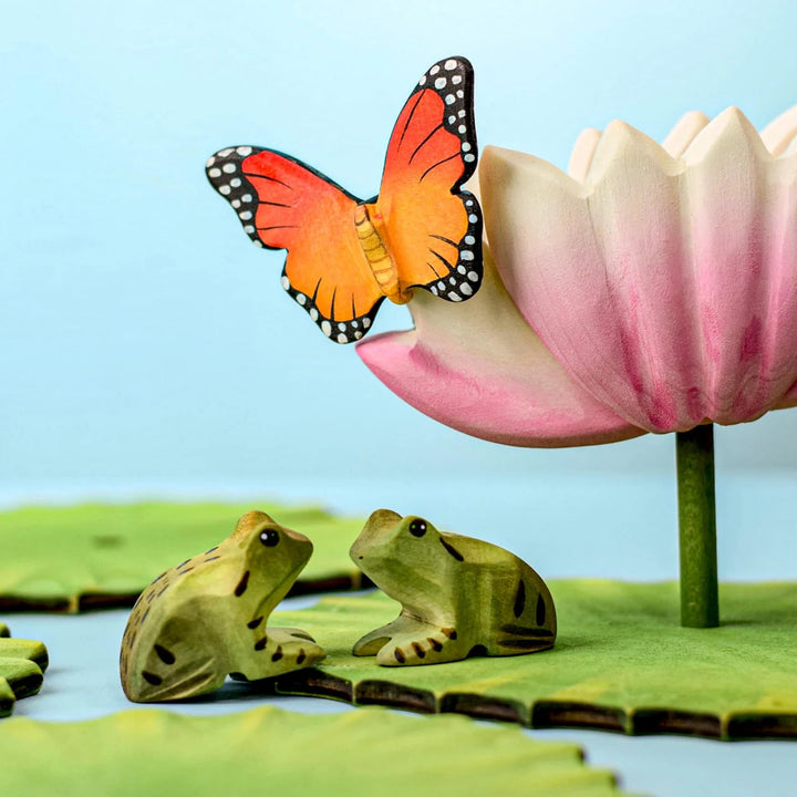 Bumbu Lotus Flower
