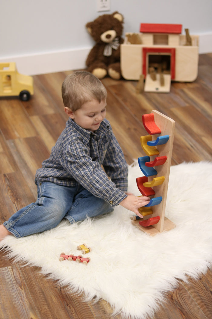 Mini Car Roller Wooden Toy, Pack of Cars Included