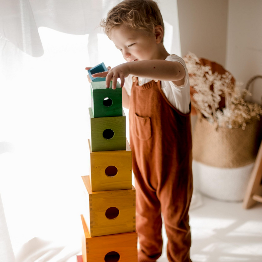 Q Toys Rainbow Nesting Boxes My Toy Wagon