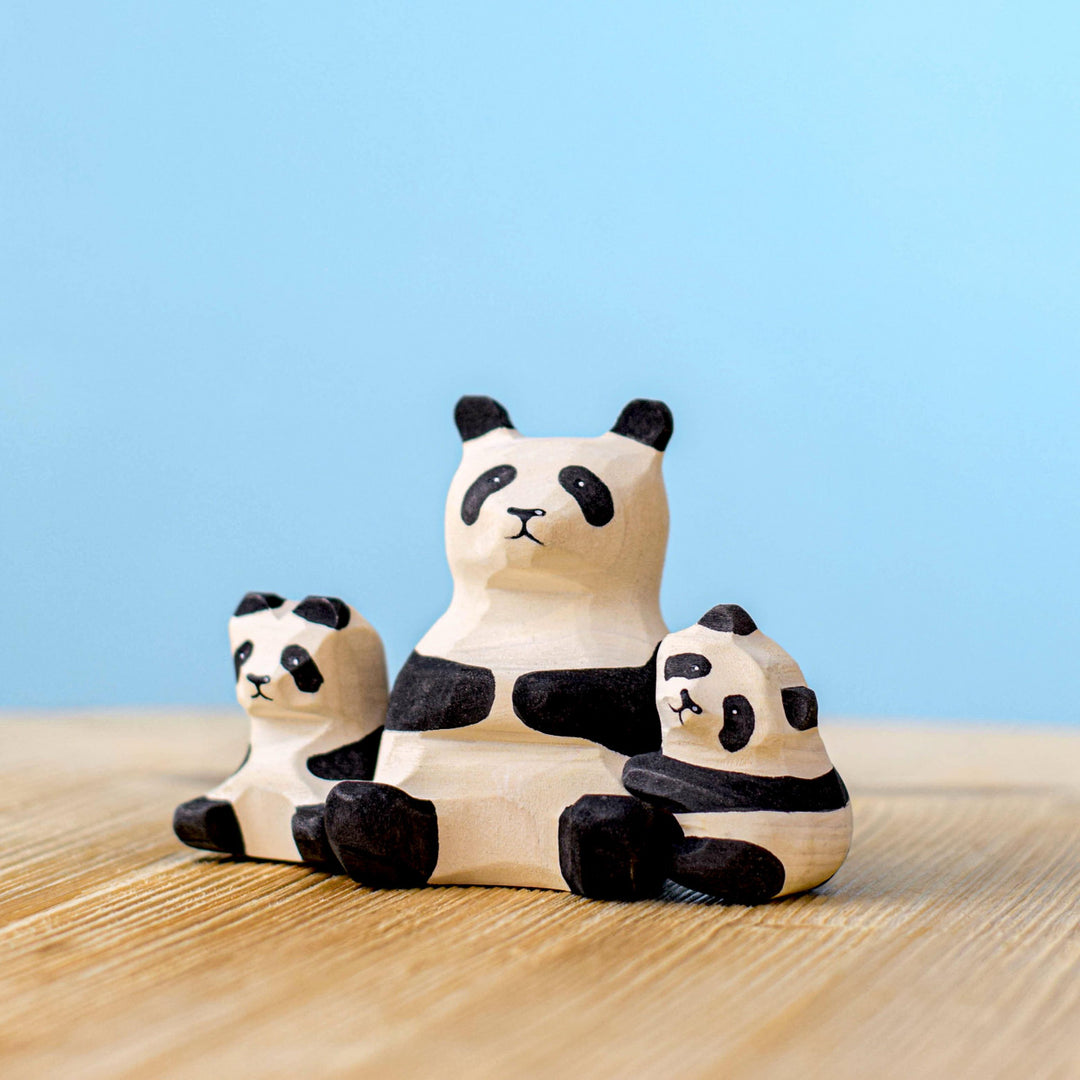 Sale Bumbu Panda Bears Family and Tree Set