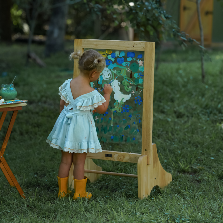 Q Toys Toddler Wooden Perspex Easel Seconds