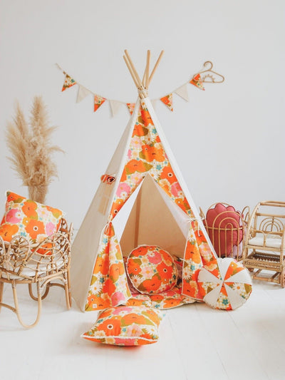 “Picnic with Flowers” Teepee Tent