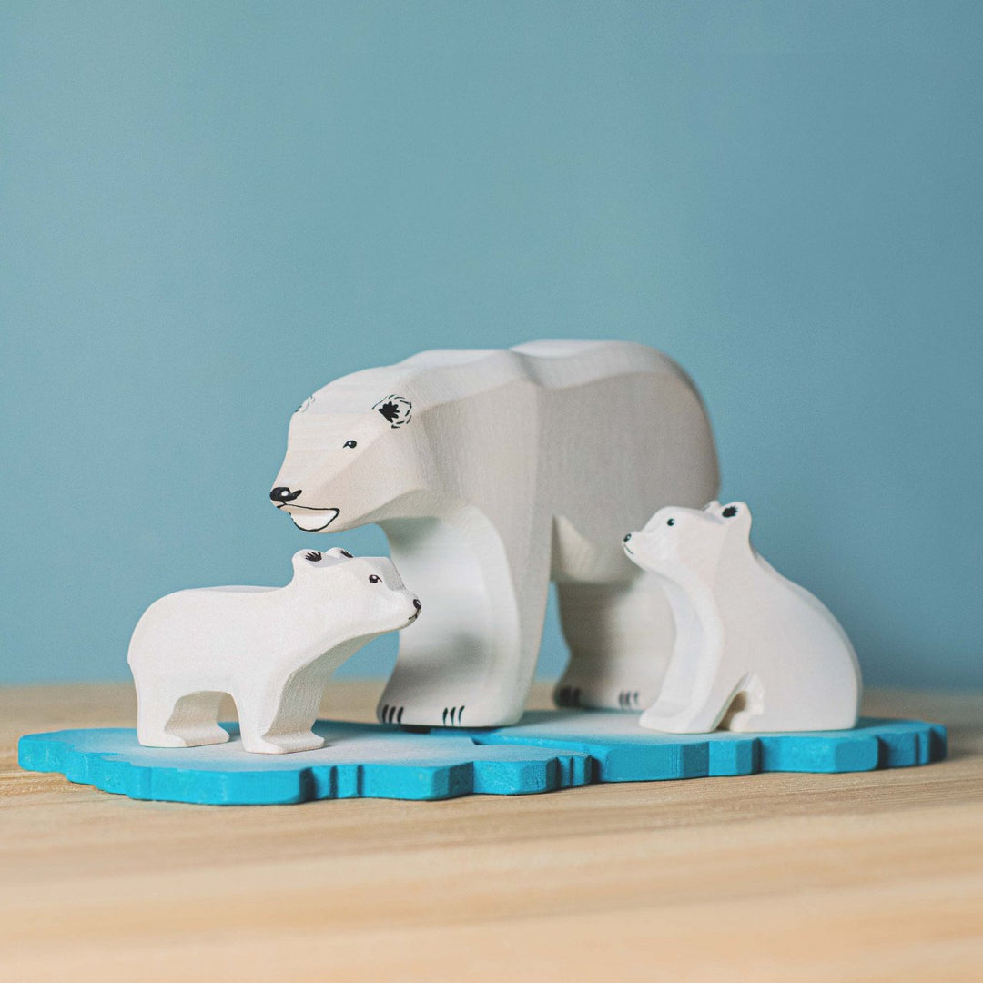 Bumbu Polar Bears and Ice Floe Set