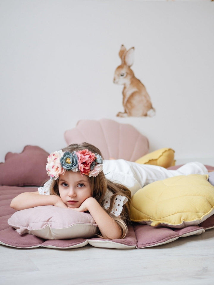 Linen “Powder Pink” Leaf Pillow