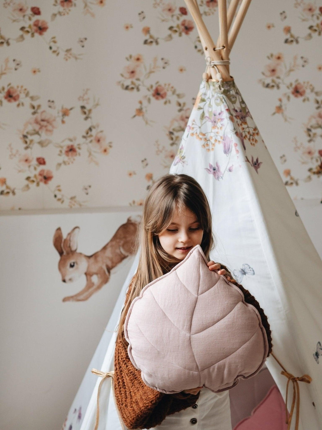 Linen “Powder Pink” Leaf Pillow