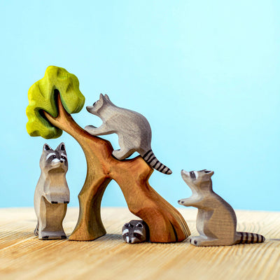 Sale Bumbu Raccoon Family with Tree Set