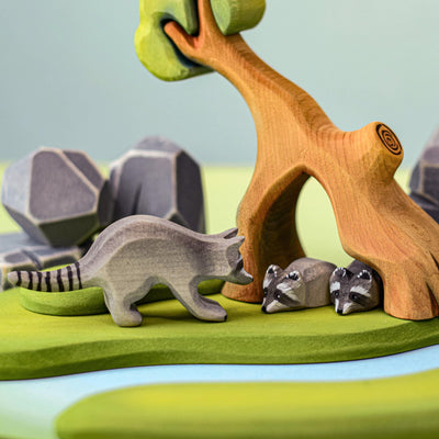 Sale Bumbu Raccoon Family with Tree Set