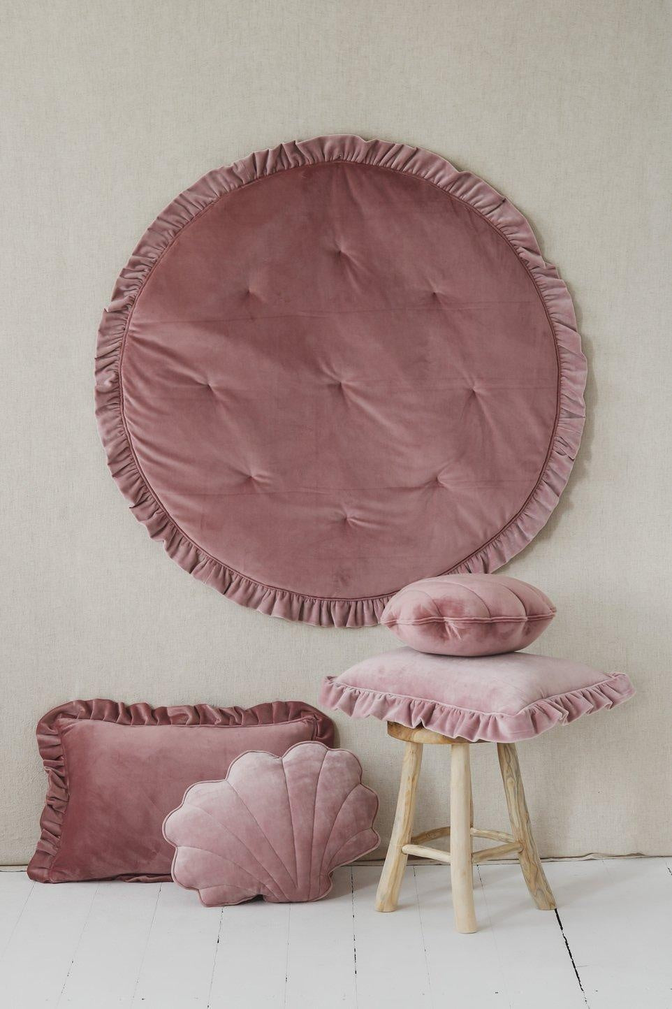 Soft Velvet “Dirty Pink” Mat with Frill