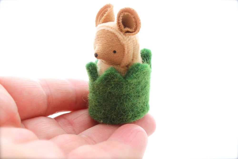 Fairyshadow Little Critter in a Hedge Cozy, Tan Mouse