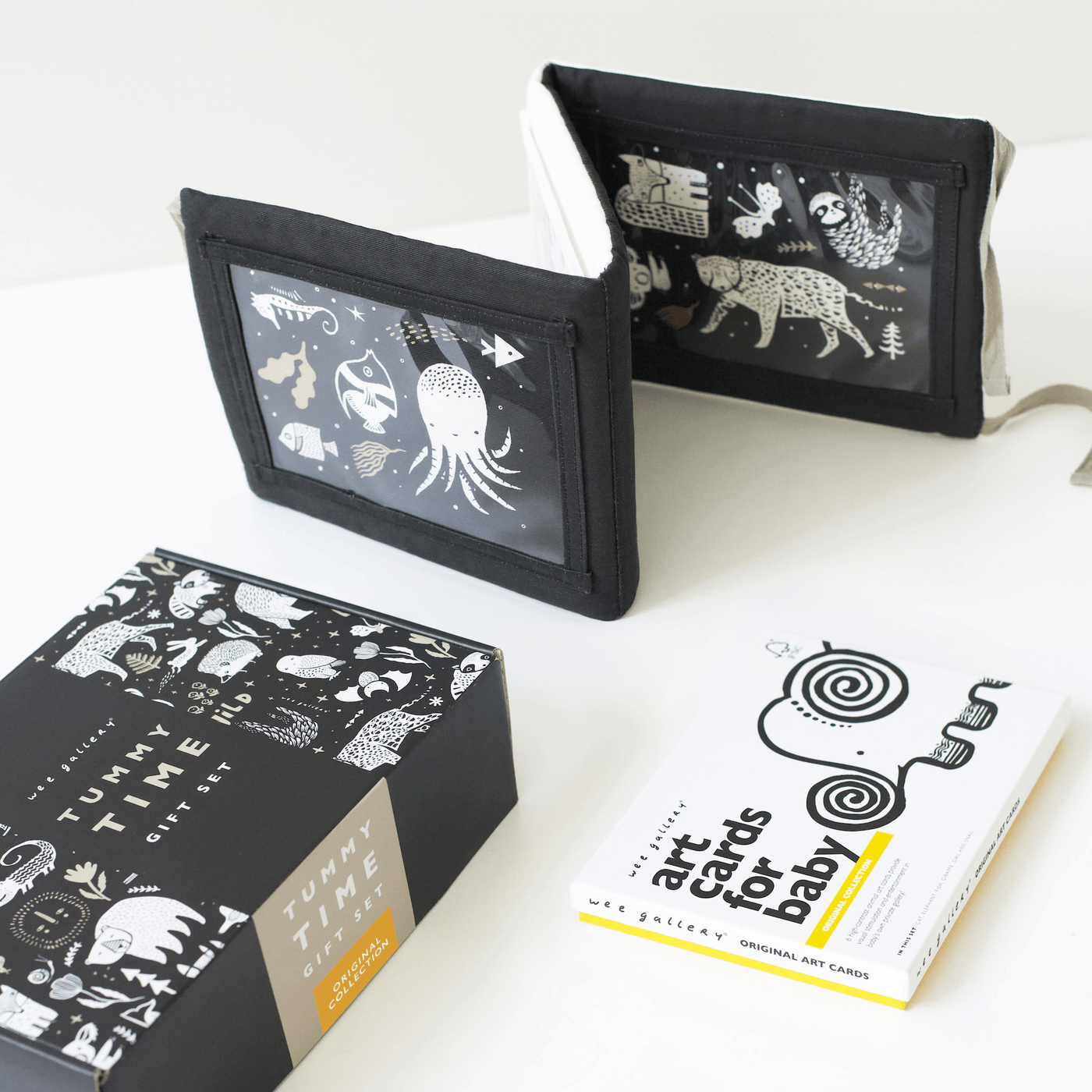 Baby Tummy Time Gallery with Mirror Gift Set