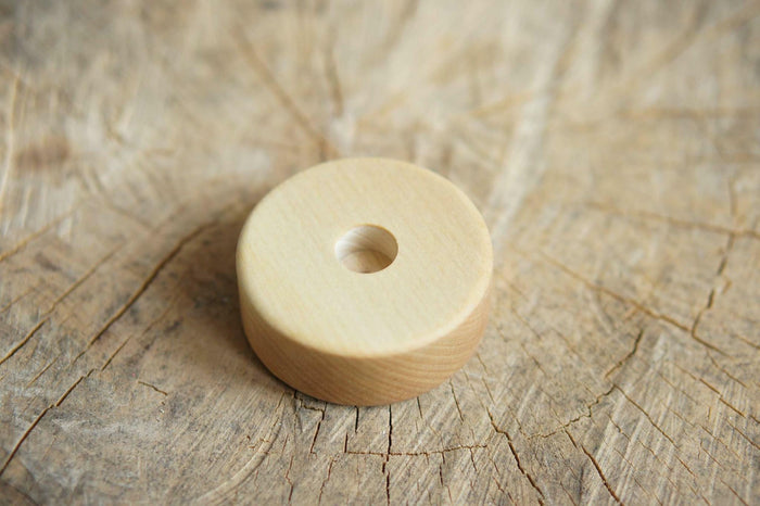 Waldorf Round Stand