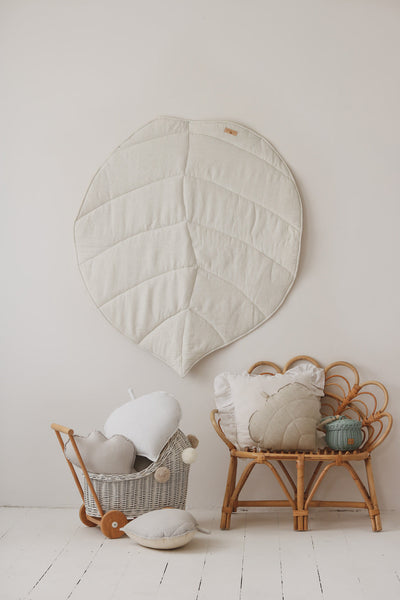 “Natural Linen” Teepee Tent and "White and Grey" Leaf Mat Set