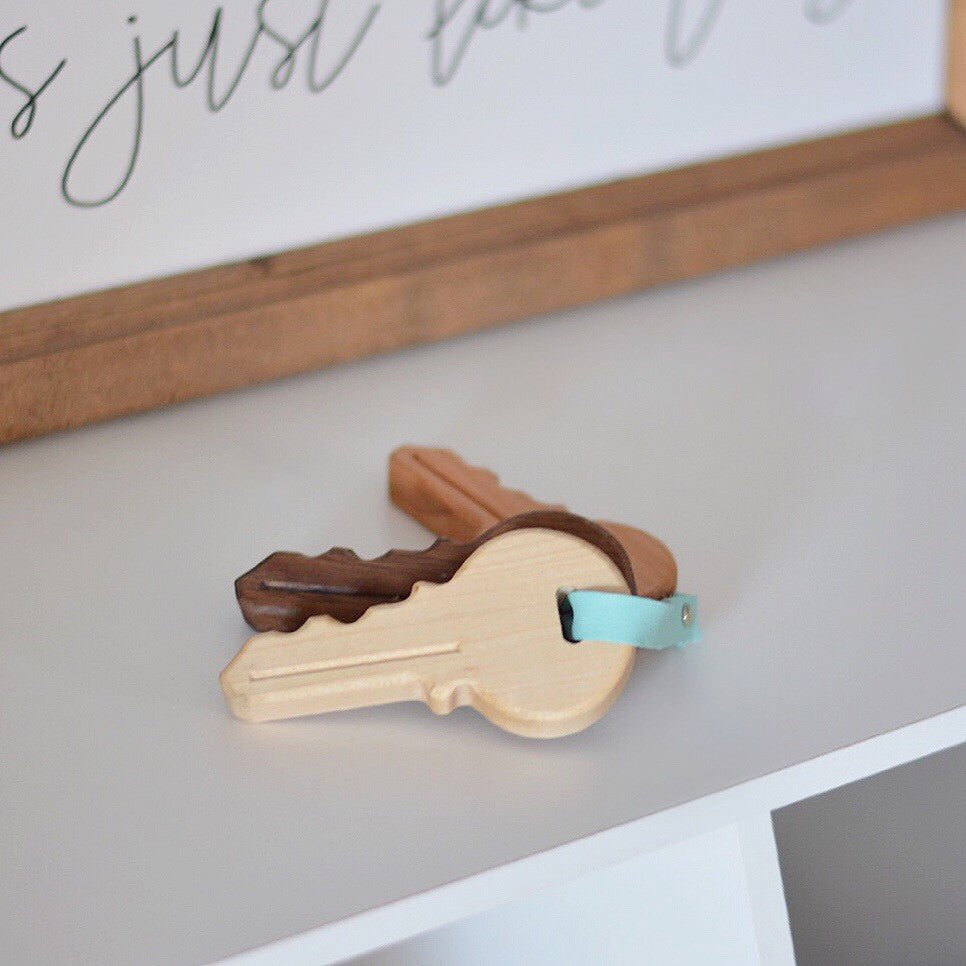 Bannor Wooden Toy Keys