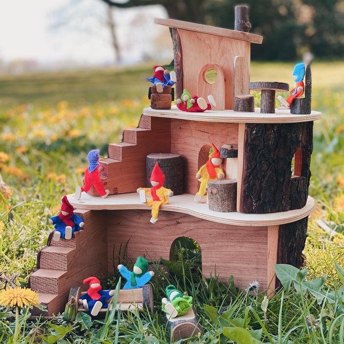 Magic Wood Small Tree House