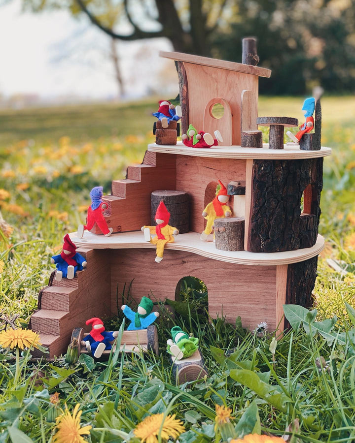 Magic Wood Small Tree House