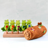 5 Little Speckled Frogs with Log Bag, Finger Puppet Set · view 6