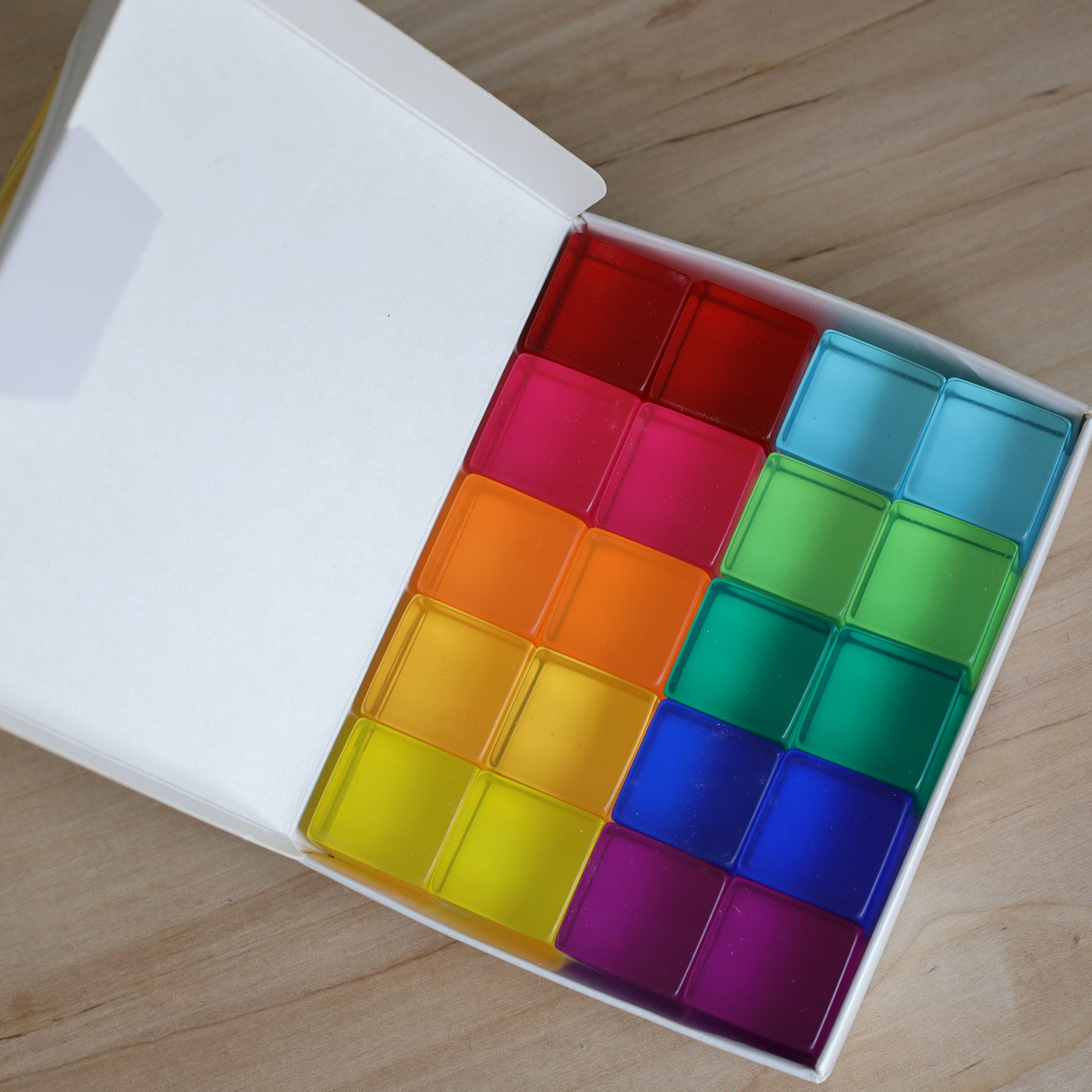 Pre-Order Bauspiel Lucent Cubes, Set of 20