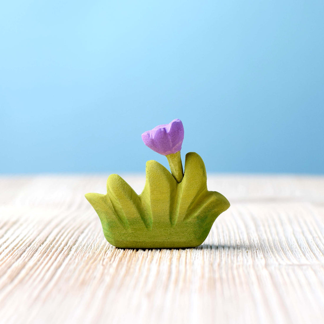 Bumbu Small Wooden Grass with Lilac Flower