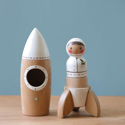 Sale Gnezdo Rocket [with Flowers] and Astronaut