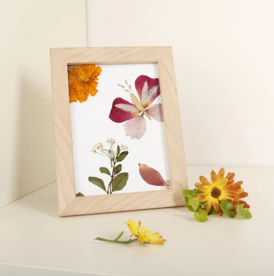 Huckleberry Pressed Flower Wooden Frame