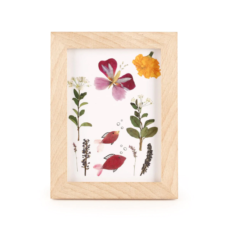 Huckleberry Pressed Flower Wooden Frame