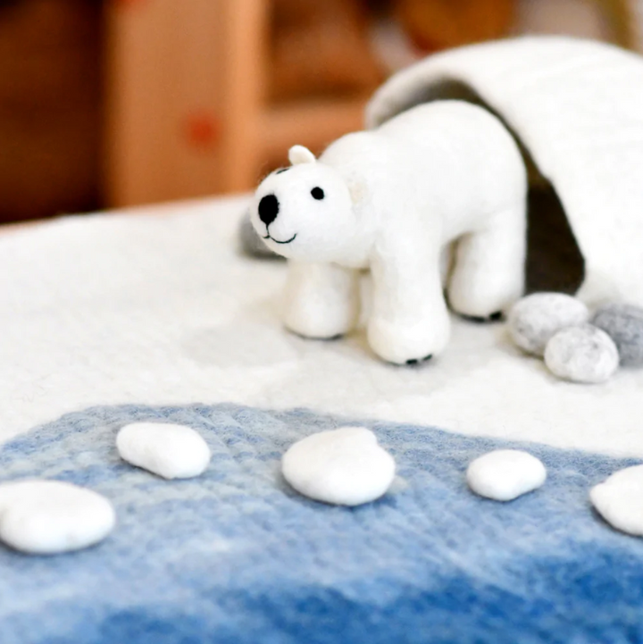 Large Arctic/Antarctic Polar Play Mat Playscape and Polar Bear Set