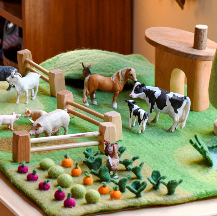 Large Felt Farm Mat