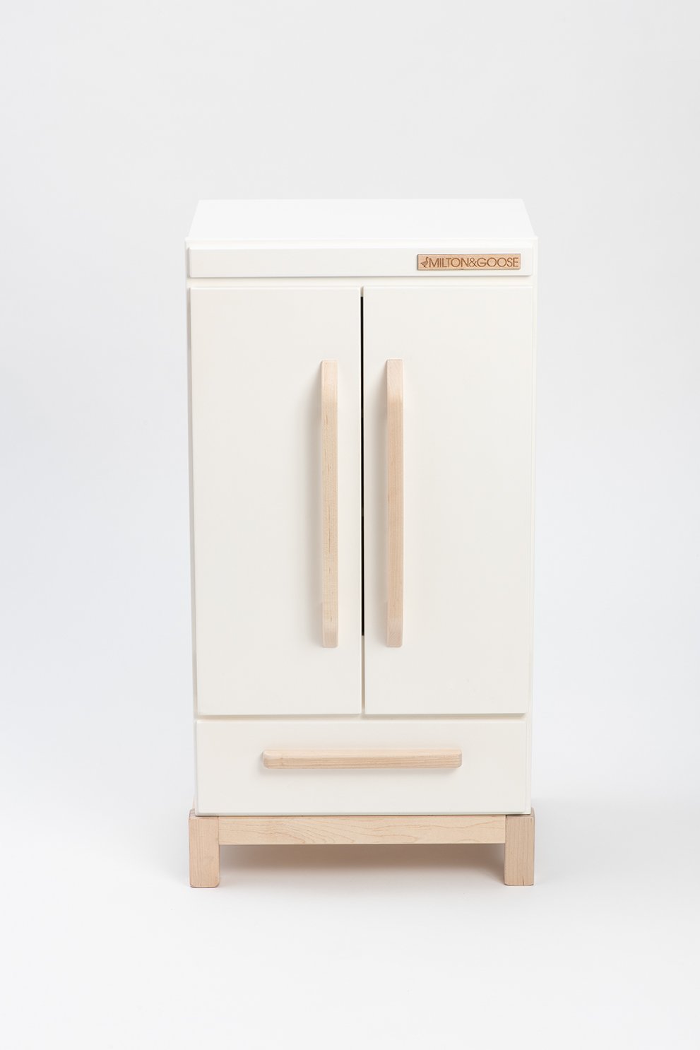 Milton & Goose Refrigerator - White